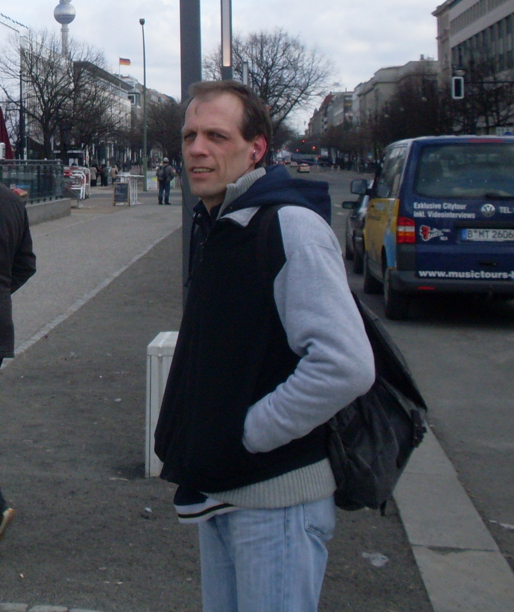 Stefan Ritschel
seit 2006 bei der jes-Peine
und ab 2015 im Vorstand des JES Bundesverbandes e.V.